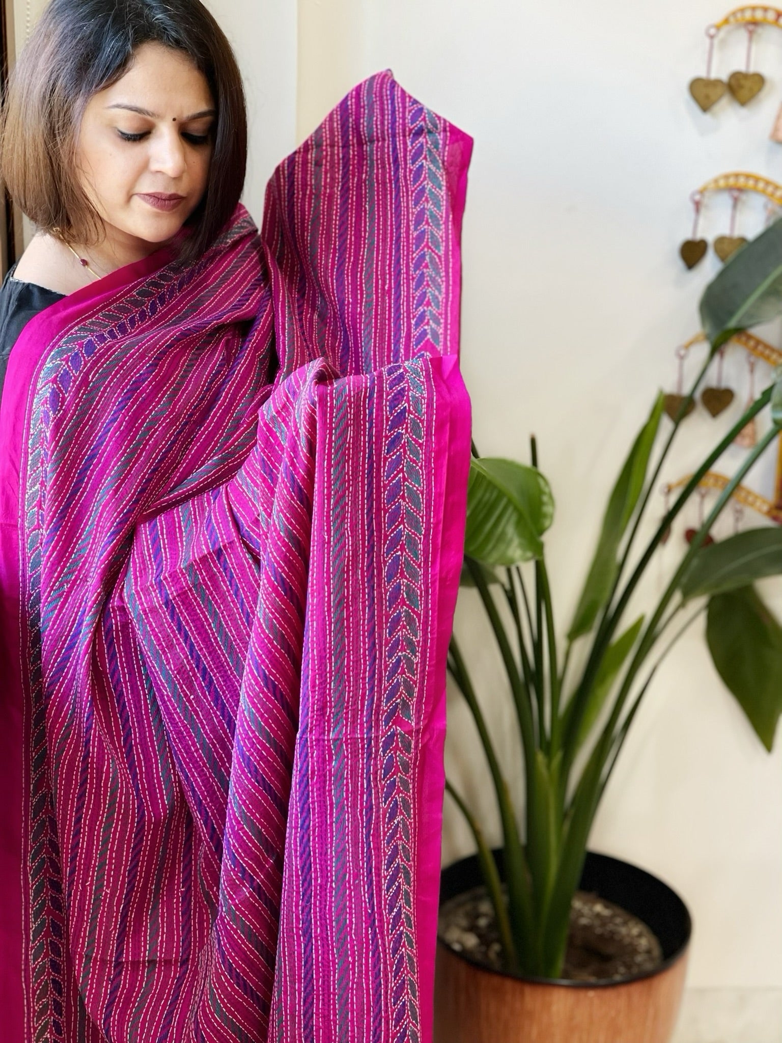 Pink Handmade Kantha Dupatta in Silk - Masakalee
