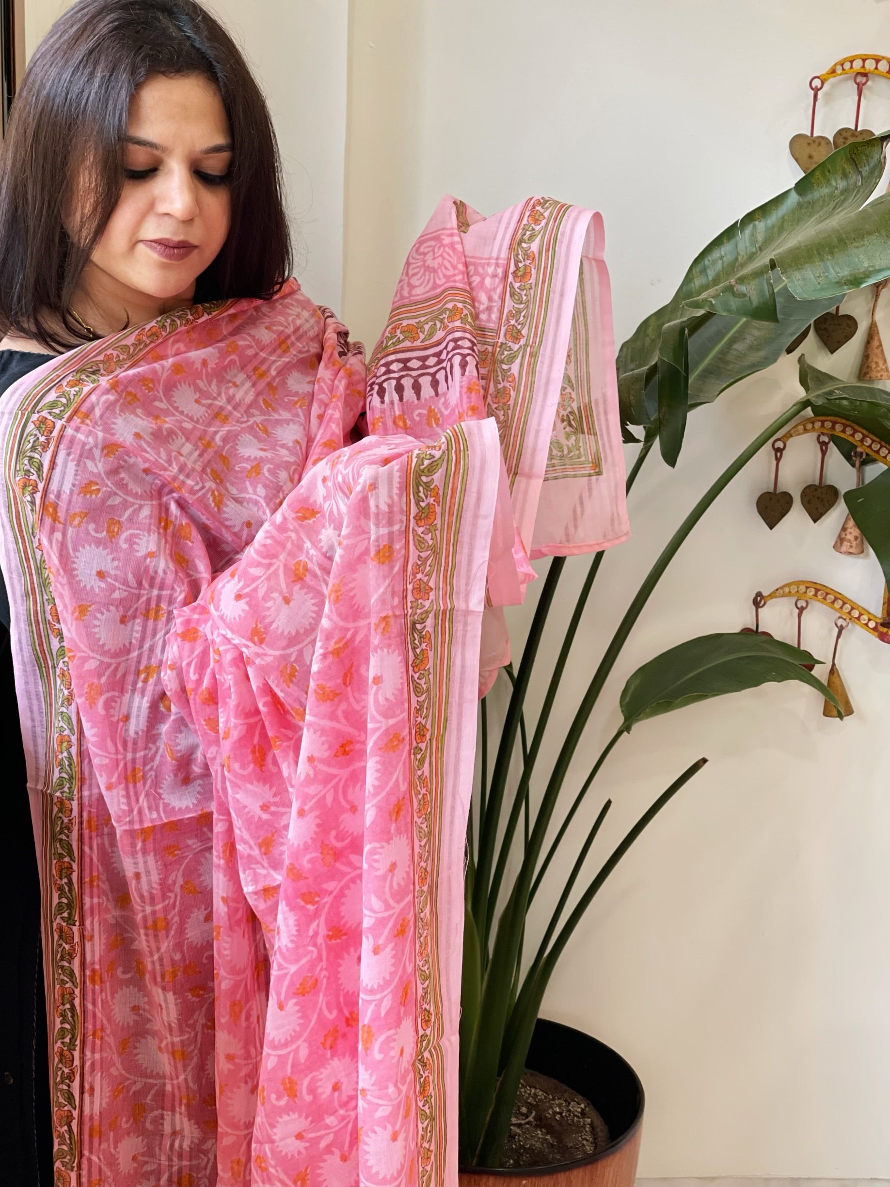 Pink Mul Cotton Handblock Printed Dupatta - Masakalee