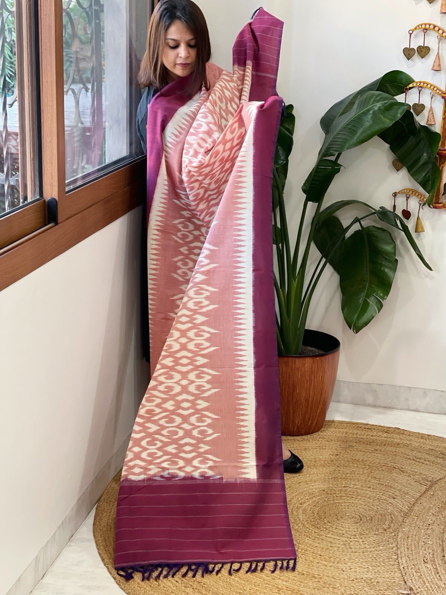Pink, Purple Handwoven Ikat Dupatta in Cotton - Masakalee