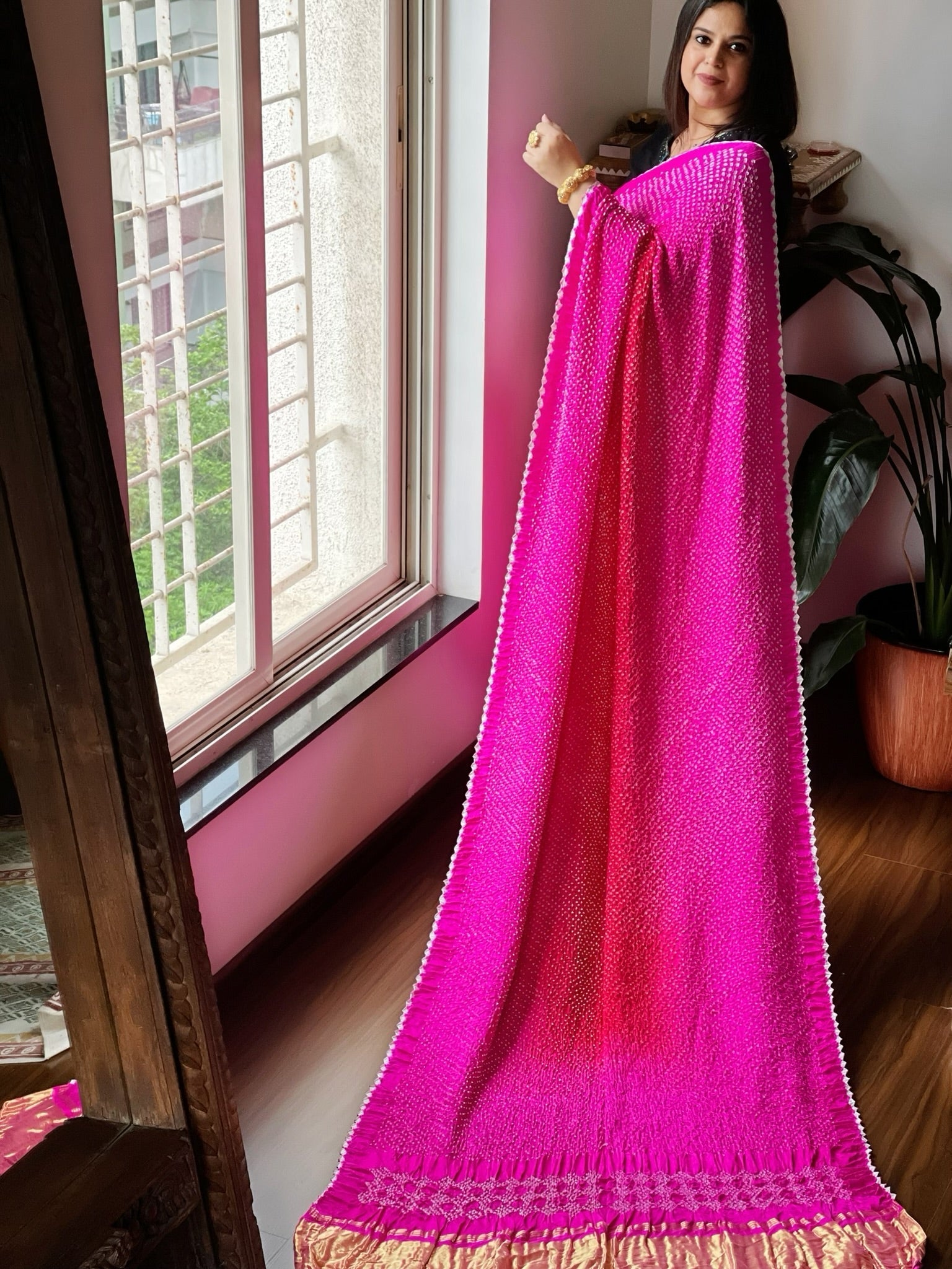 Pink Rai Bandhej Saree in Pure Gajji Silk with Zari Pallu - Masakalee