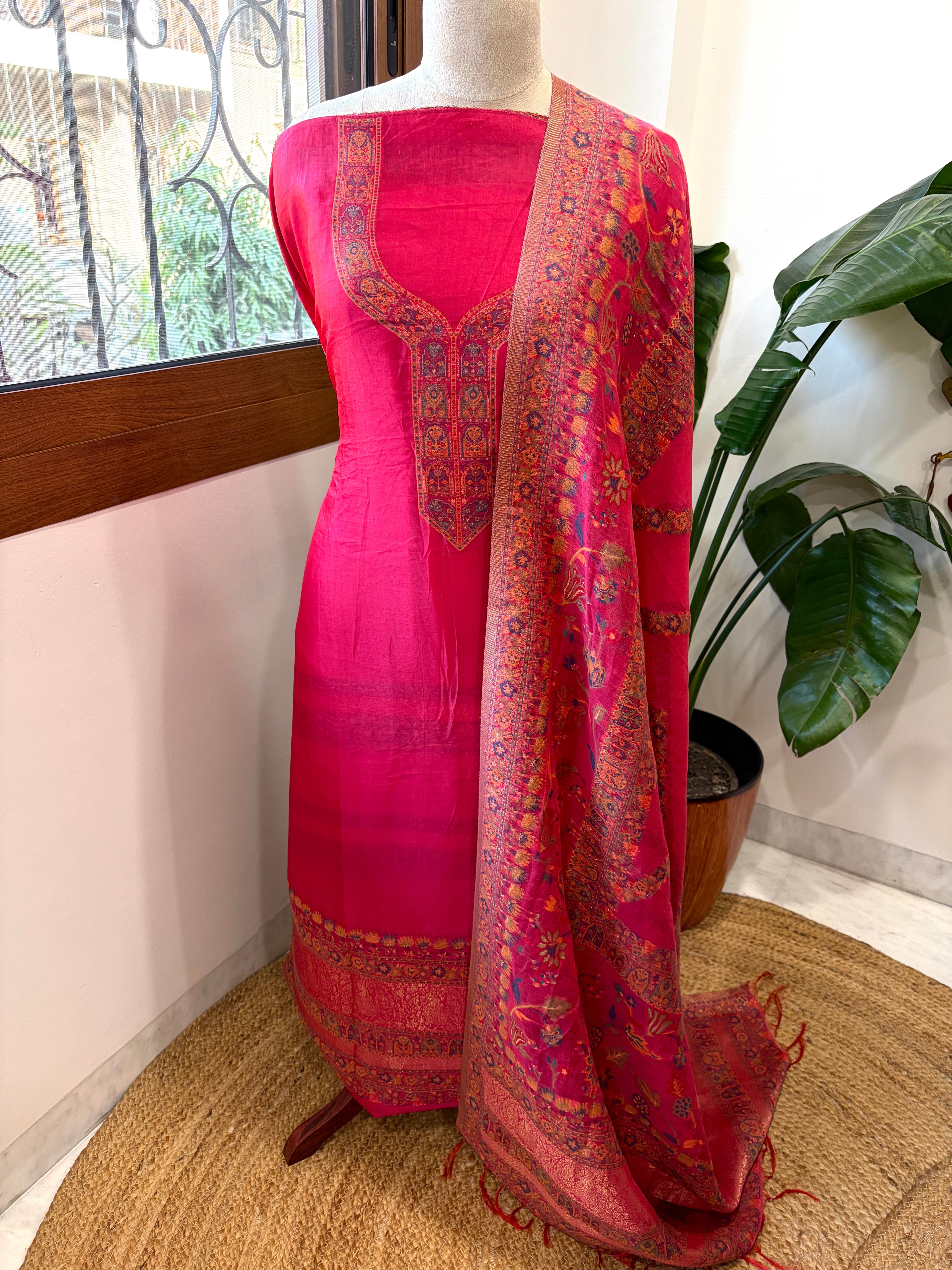 Pink Suit Set with Handwoven Kaani and Zari in Pure Silk - Masakalee