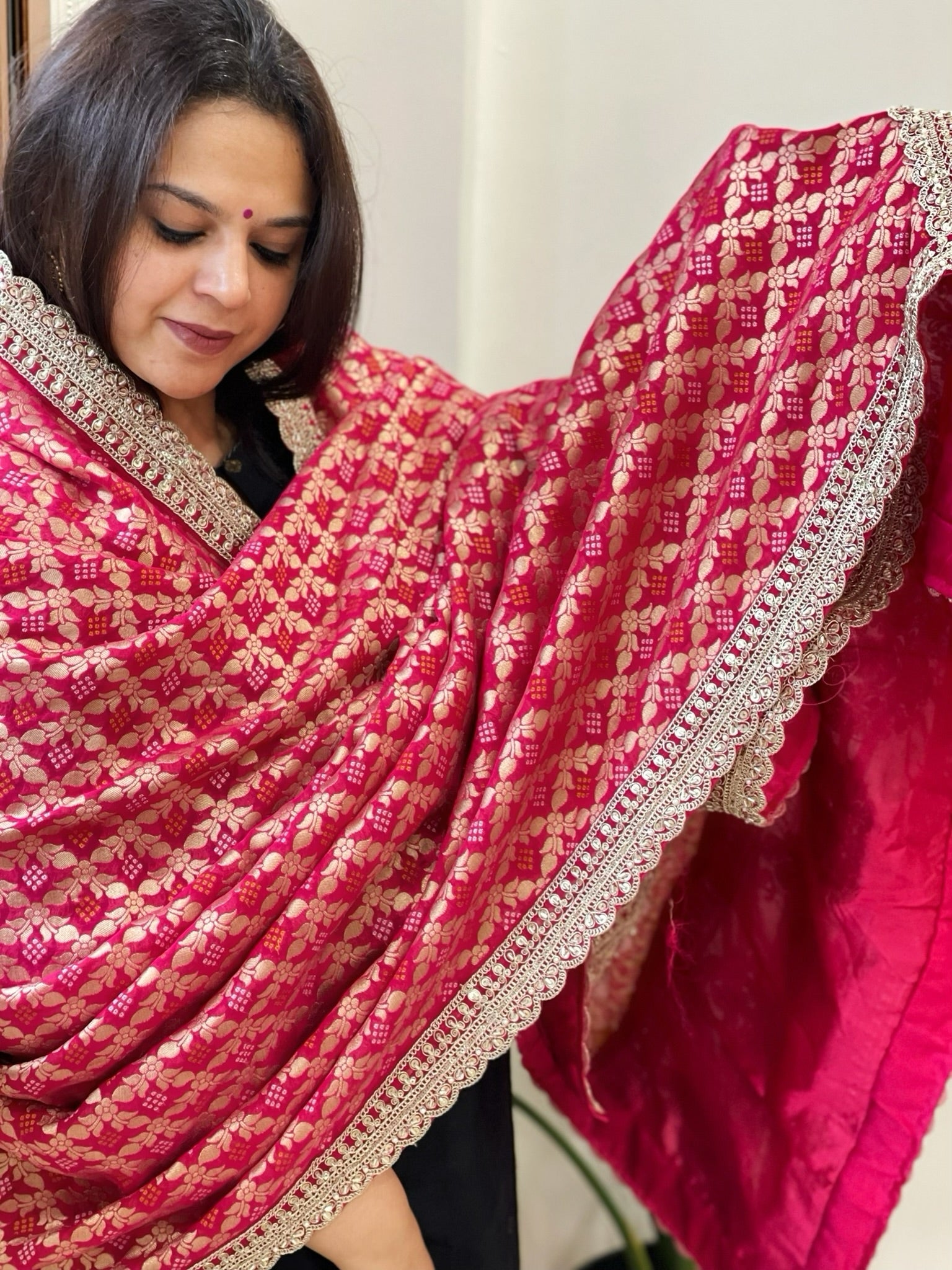 Pink Woven Bandhej Banarasi Dupatta in Fine Georgette with Zardosi Work - Masakalee