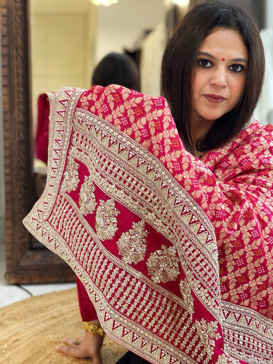 Pink Woven Bandhej Banarasi Dupatta in Fine Georgette with Zardosi Work - Masakalee