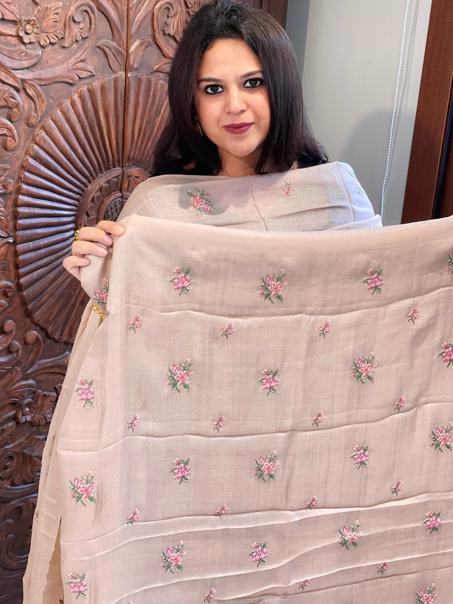 Pinkish Gold Suit Set with Cross-Stitch Embroidery in Pure Tussar Silk - Masakalee