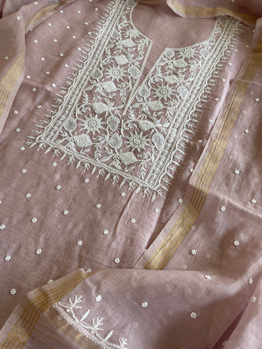 Pinkish Mauve Suit Set with Pearl, Cut Daana and Lucknowi Thread Handwork in Pure Mul Chanderi - Masakalee