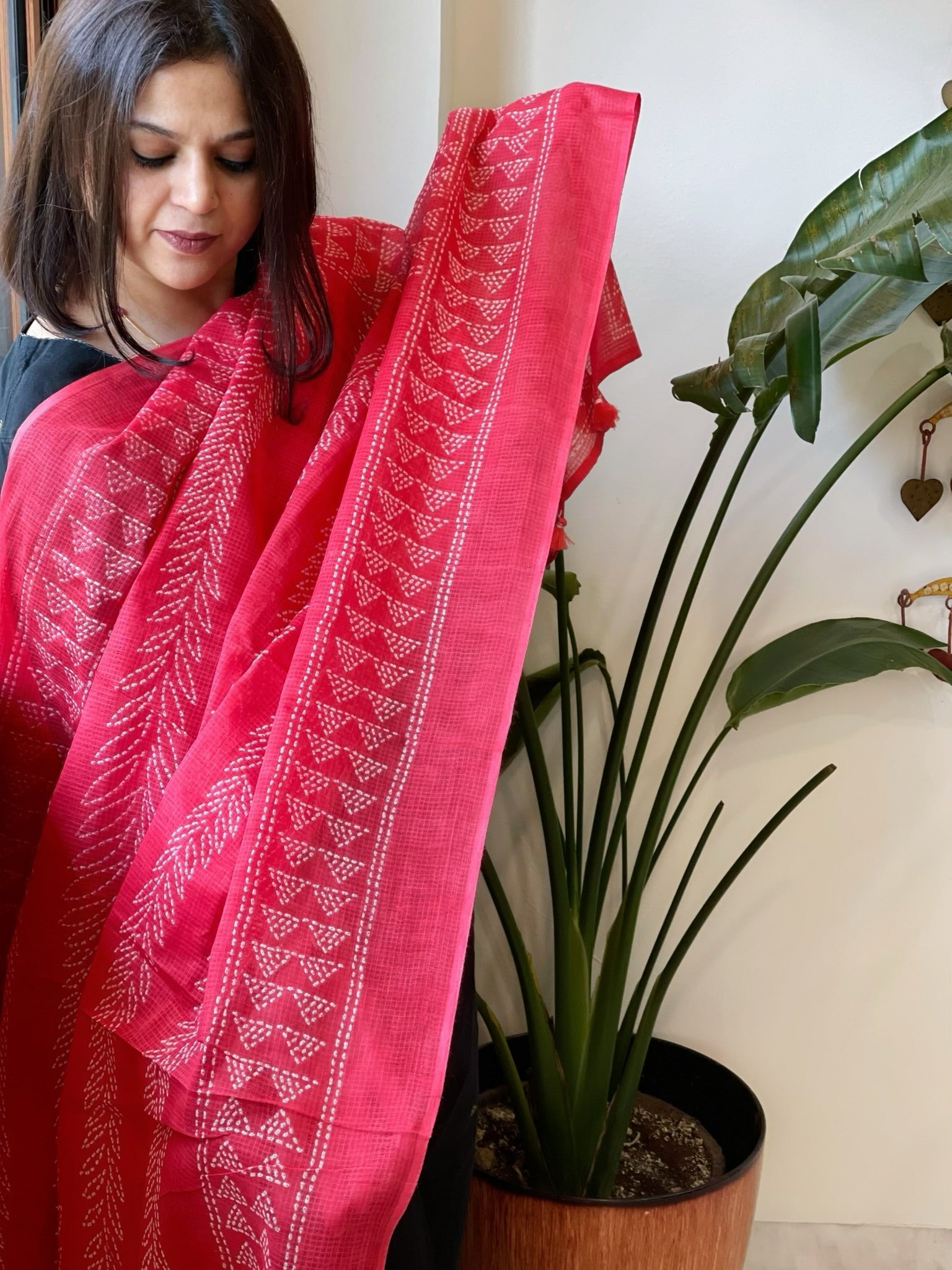 Pinkish Red Kota Cotton Handblock Printed Dupatta - Masakalee