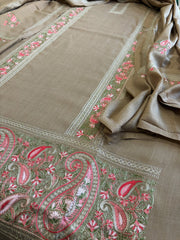Pinkish Toosh Winter Suit Set with Aari Work in Pashmina Wool - Masakalee
