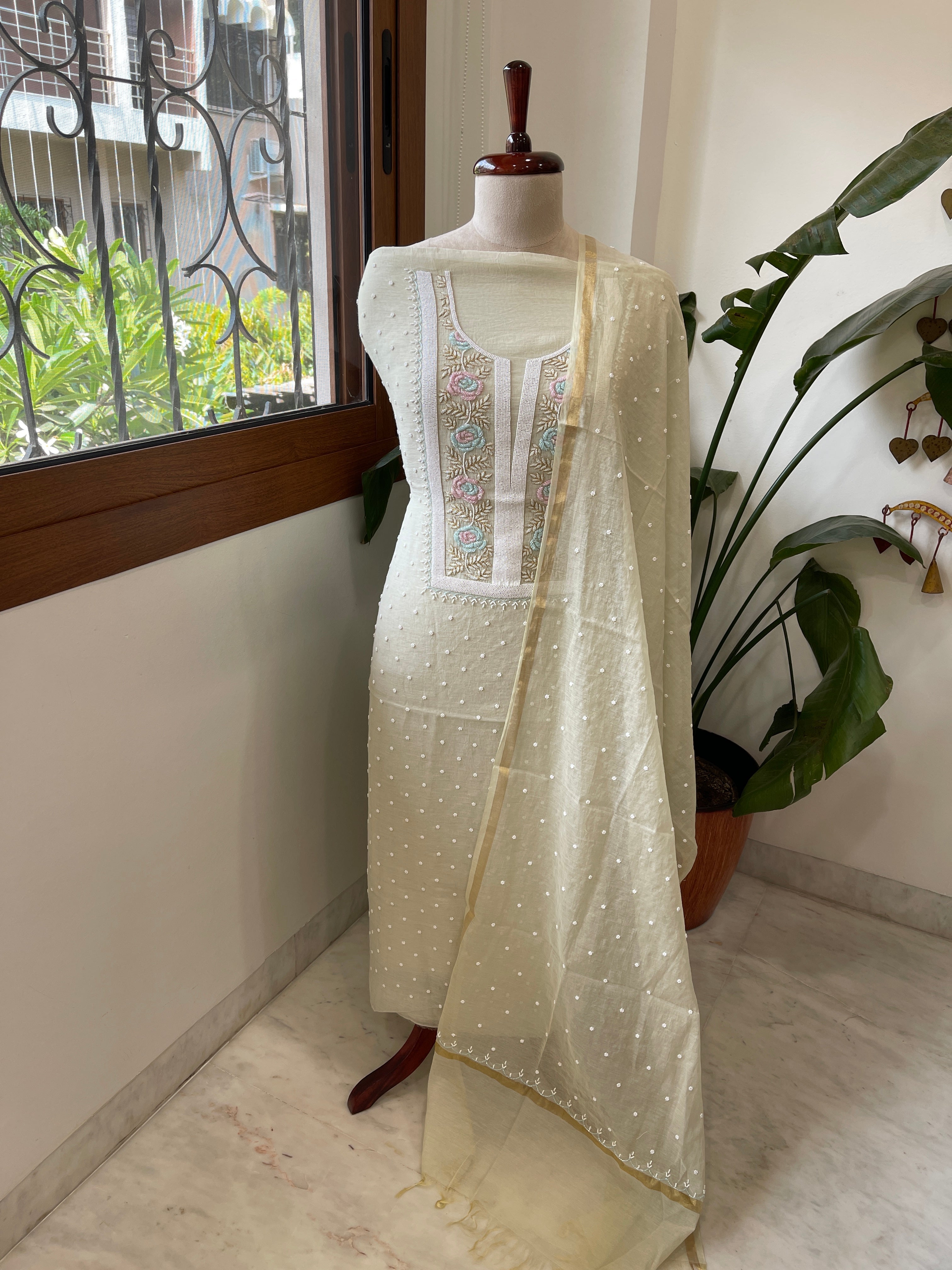 Pista Green Suit Set with Pearl, Cut Daana and Thread Handwork in Pure Mul Chanderi - Masakalee