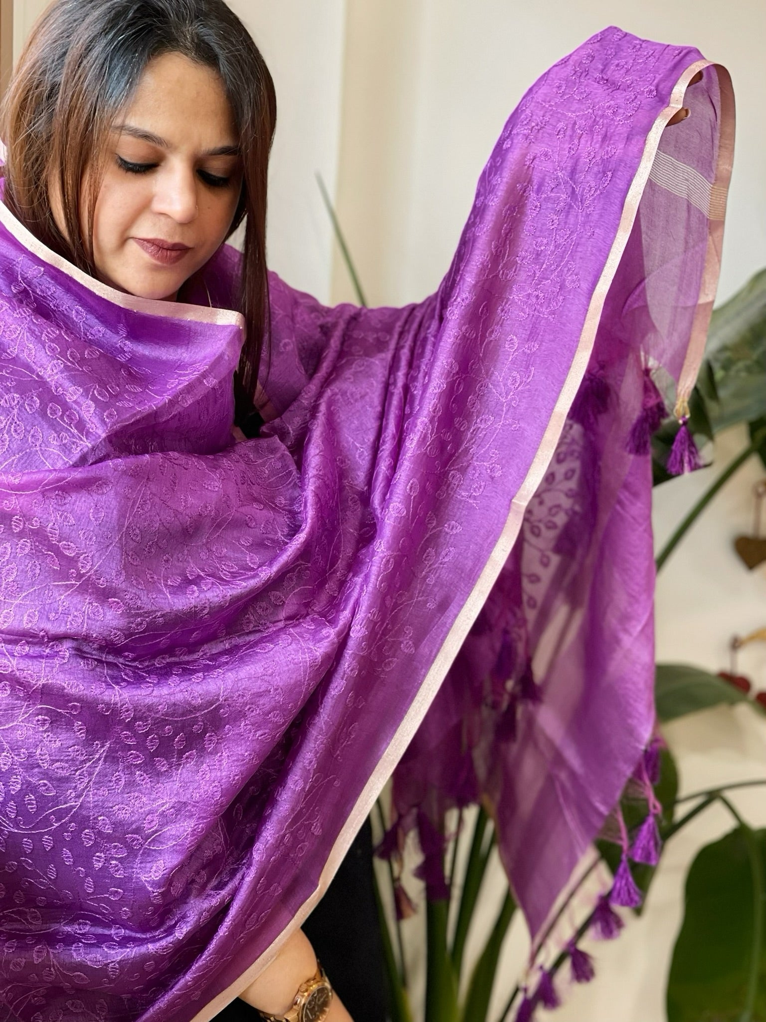 Purple Chanderi Dupatta with Thread Embroidery - Masakalee