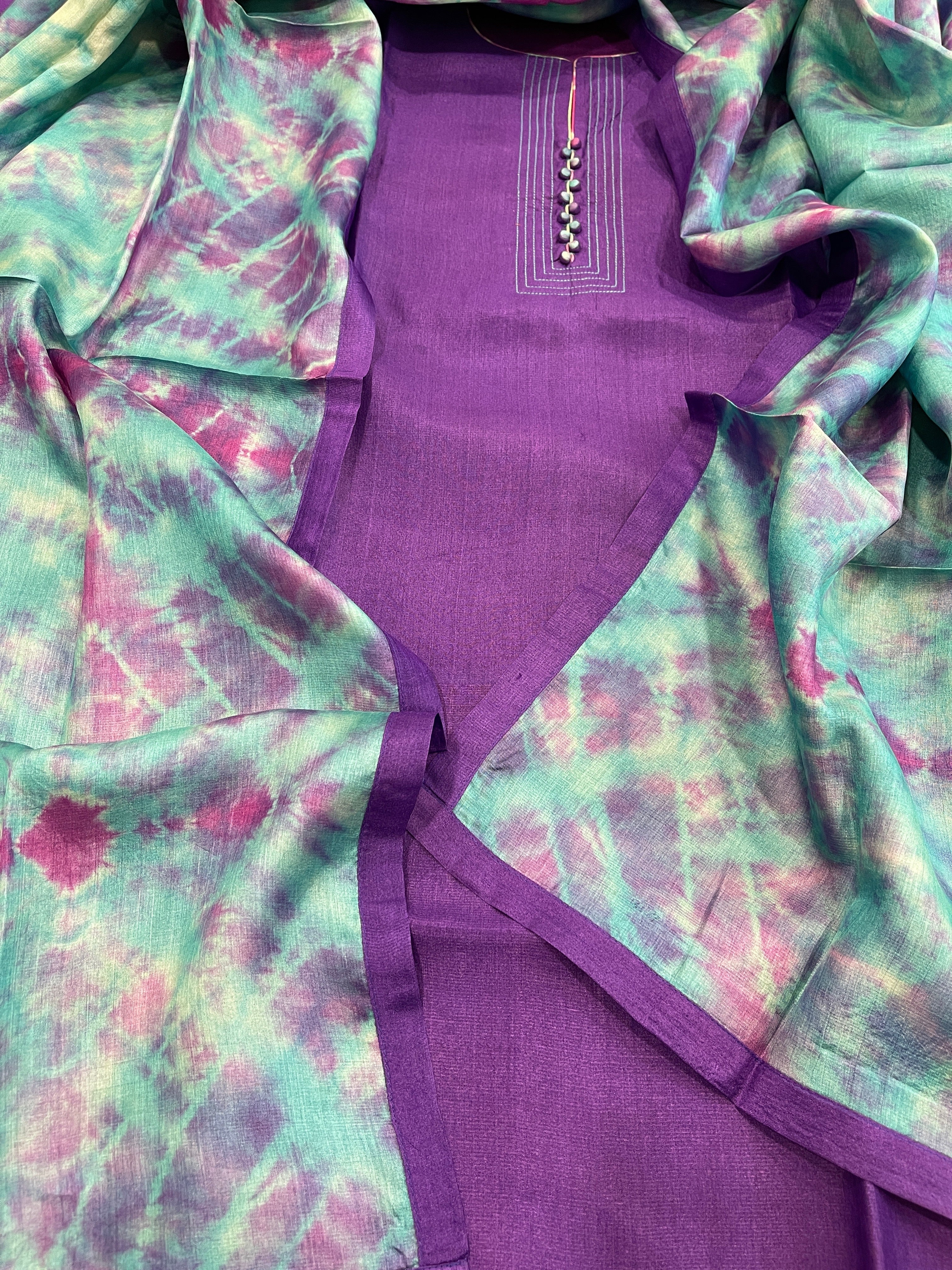 Purple Dupatta Set (Kurta+Dupatta) with Handblock Print in Pure Tussar Silk - Masakalee
