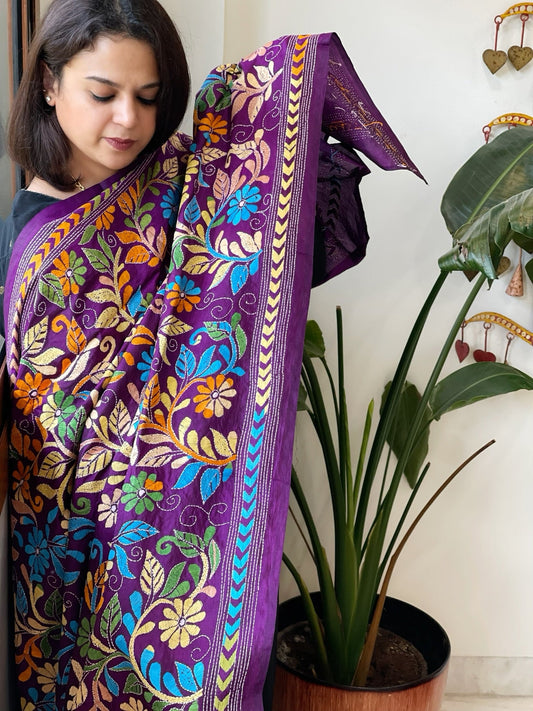 Purple Handmade Nakshi Kantha Dupatta in Pure Silk - Masakalee