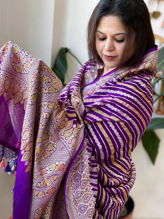 Purple Handwoven Banarasi Rangkhat Dupatta in Pure Georgette - Masakalee