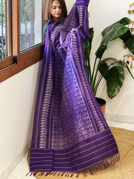 Purple Handwoven Ikat Dupatta in Cotton - Masakalee