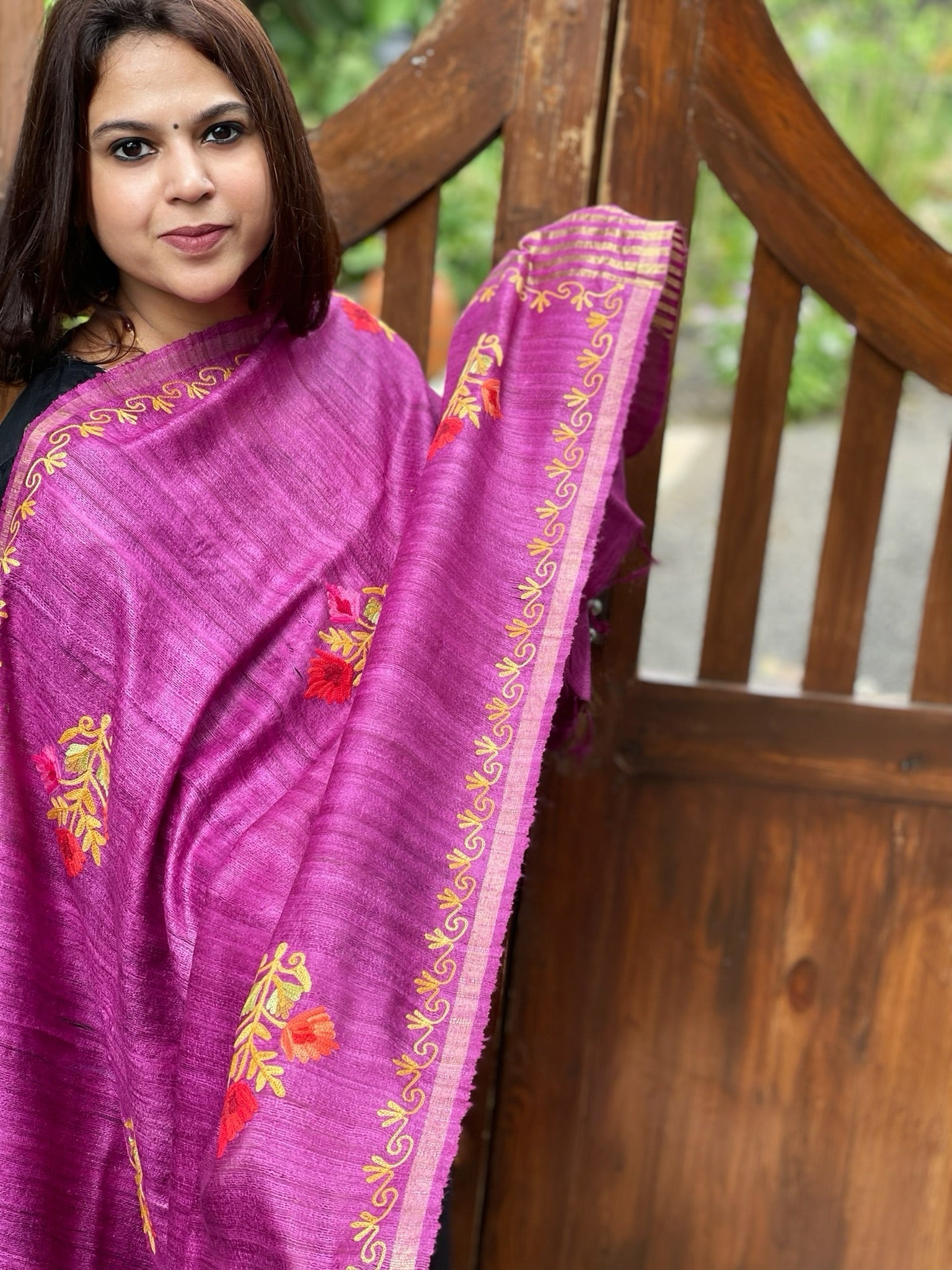 Purple Kashmiri Aari Embroidered Dupatta in Geecha Silk - Masakalee