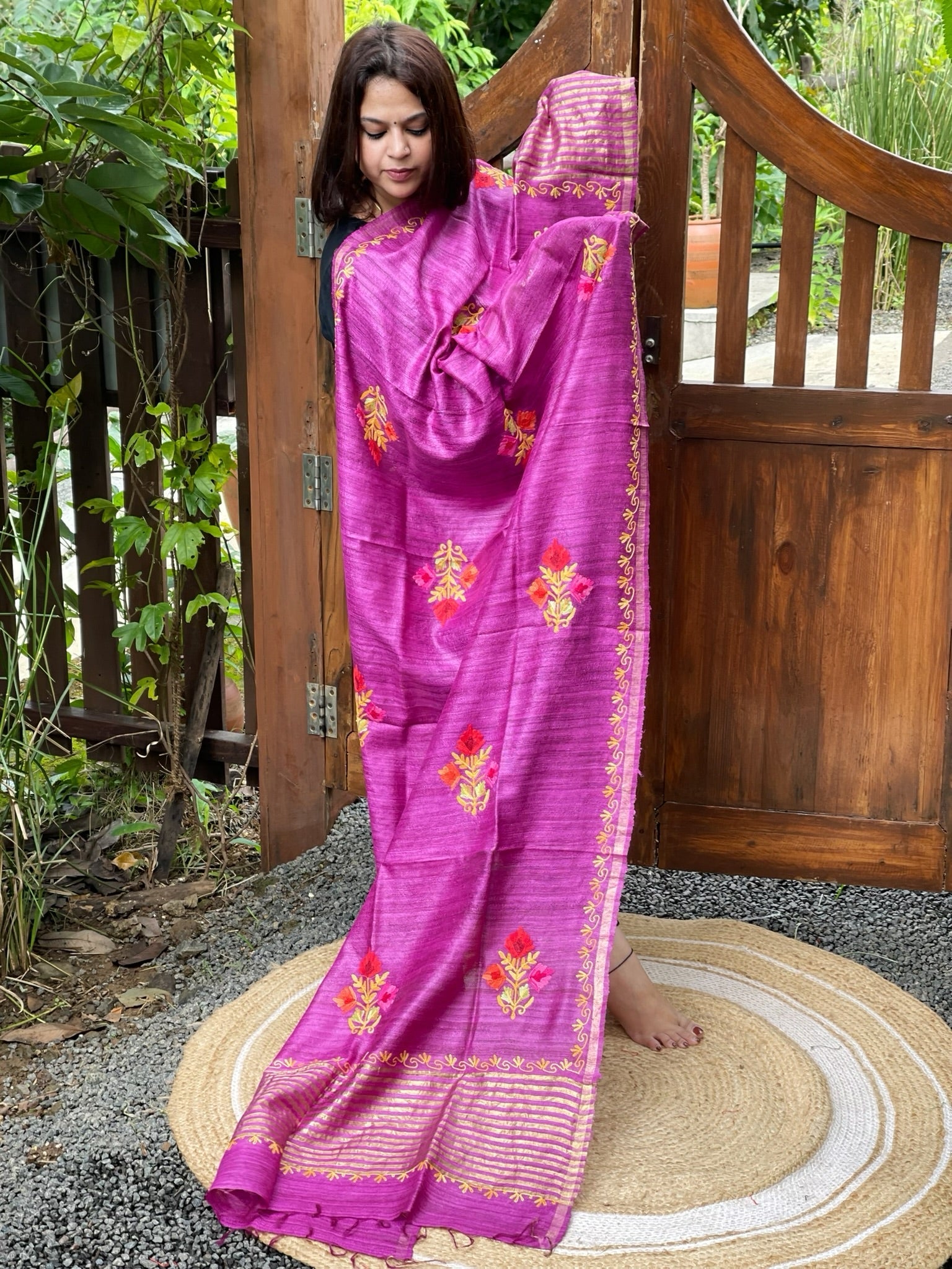 Purple Kashmiri Aari Embroidered Dupatta in Geecha Silk - Masakalee