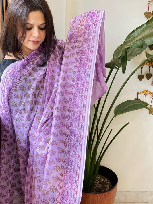Purple Mul Cotton Handblock Printed Dupatta - Masakalee