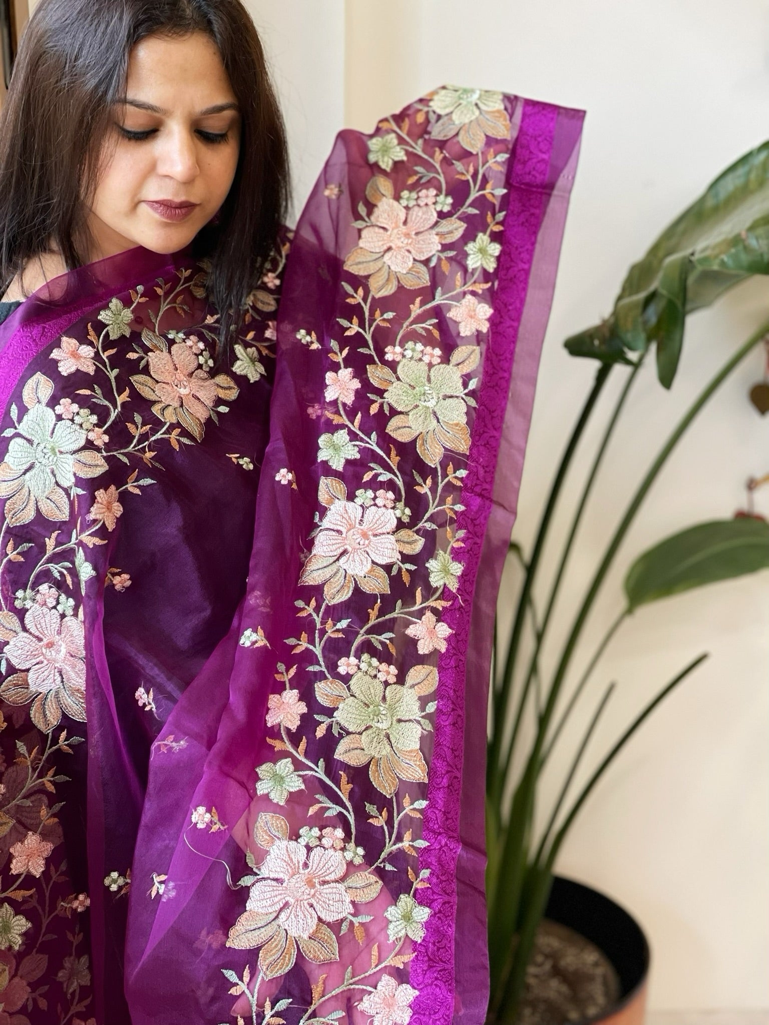 Purple Organza Dupatta with Thread Embroidery - Masakalee