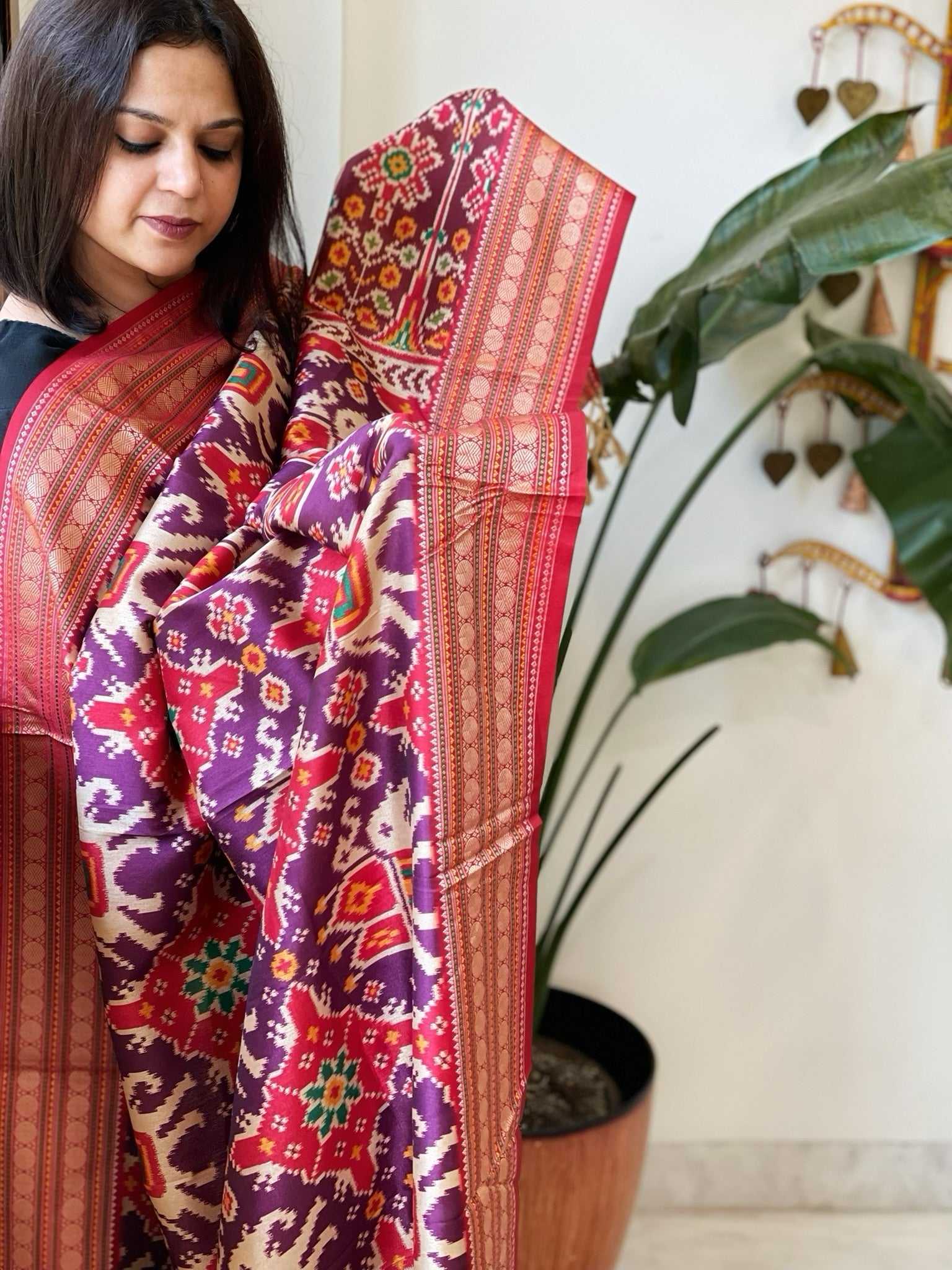 Purple Printed Patola Dupatta in Fine Art Silk - Masakalee
