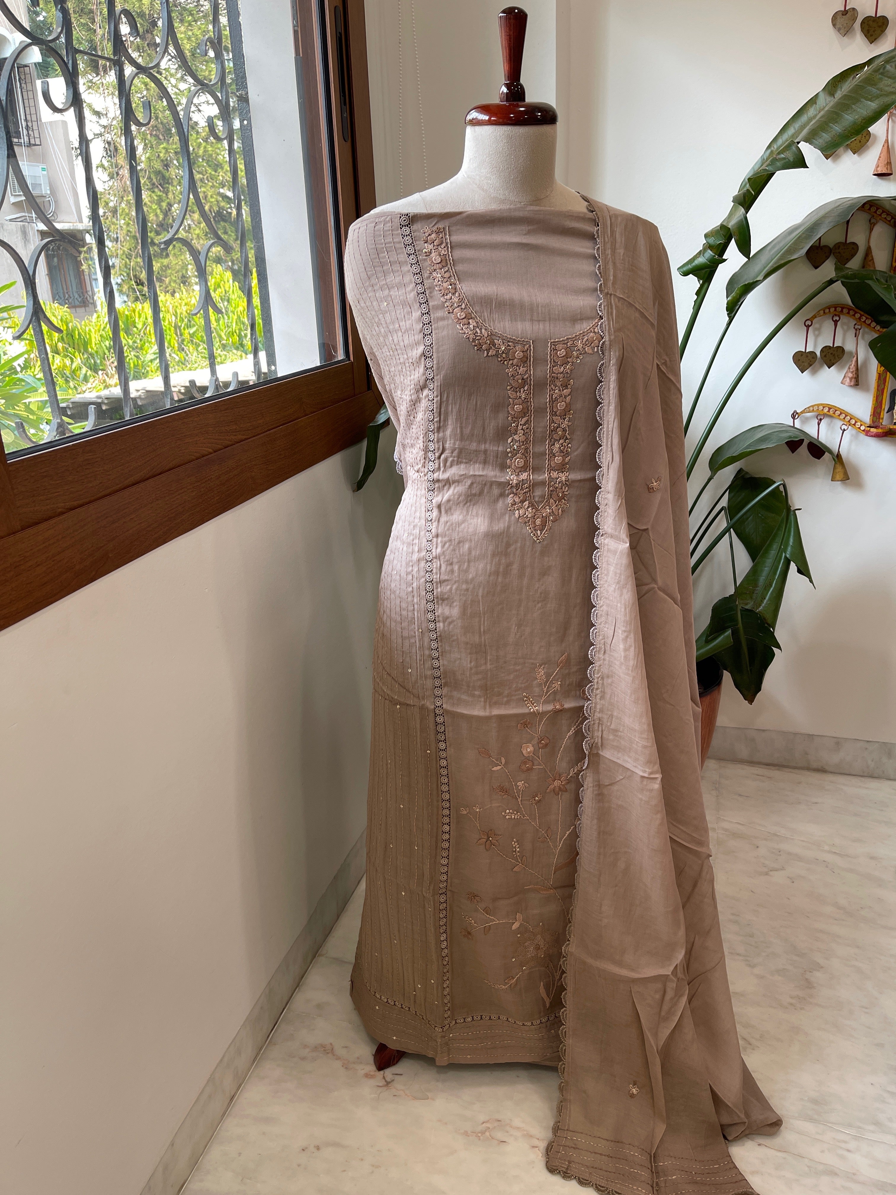 Purplish Brown Suit Set with Sequin ad Knot handwork in Mul Chanderi - Masakalee