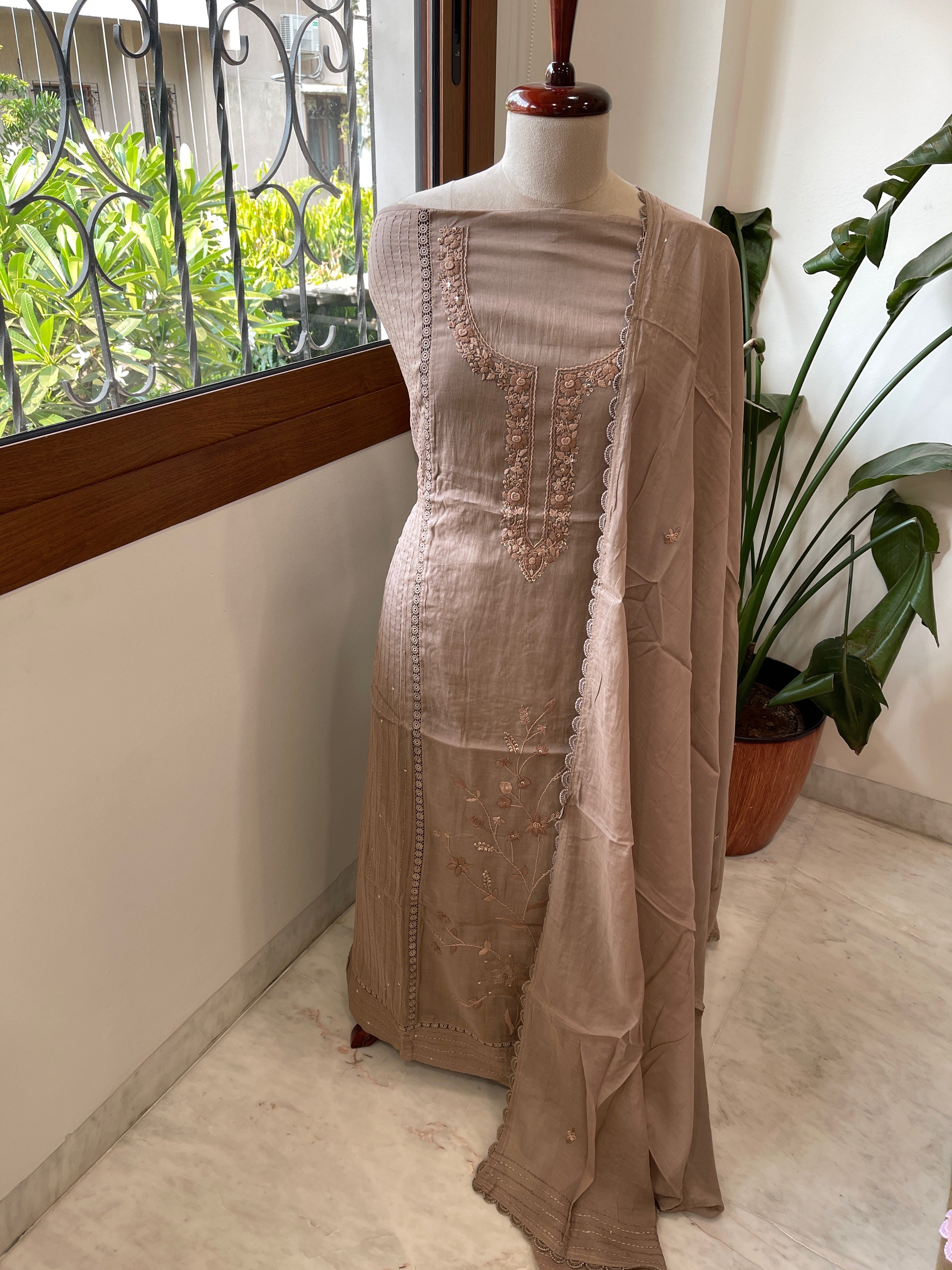 Purplish Brown Suit Set with Sequin ad Knot handwork in Mul Chanderi - Masakalee