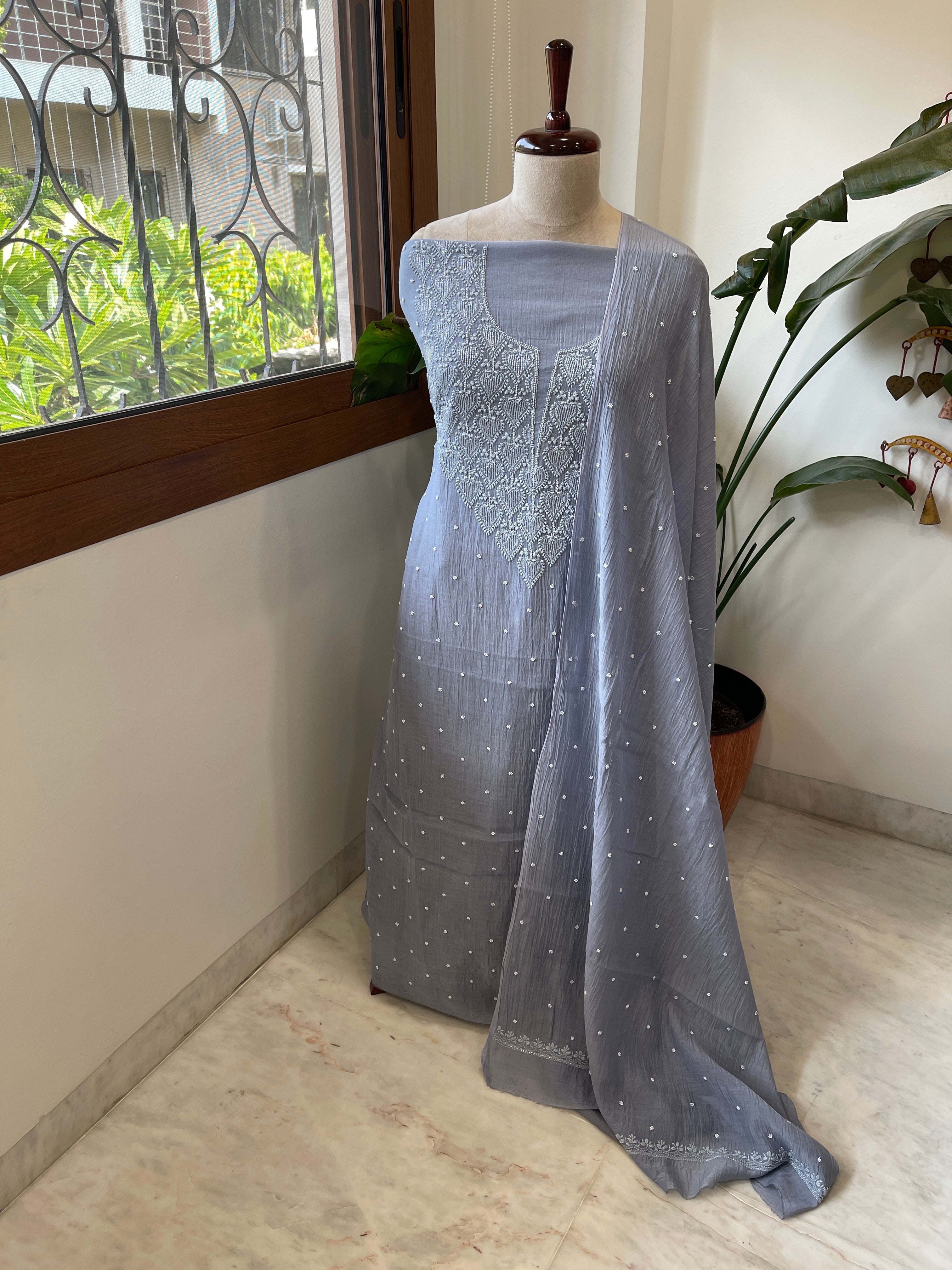 Purplish Grey Suit Set with Pearl, Cut Daana and Thread Handwork in Pure Mul Chanderi - Masakalee