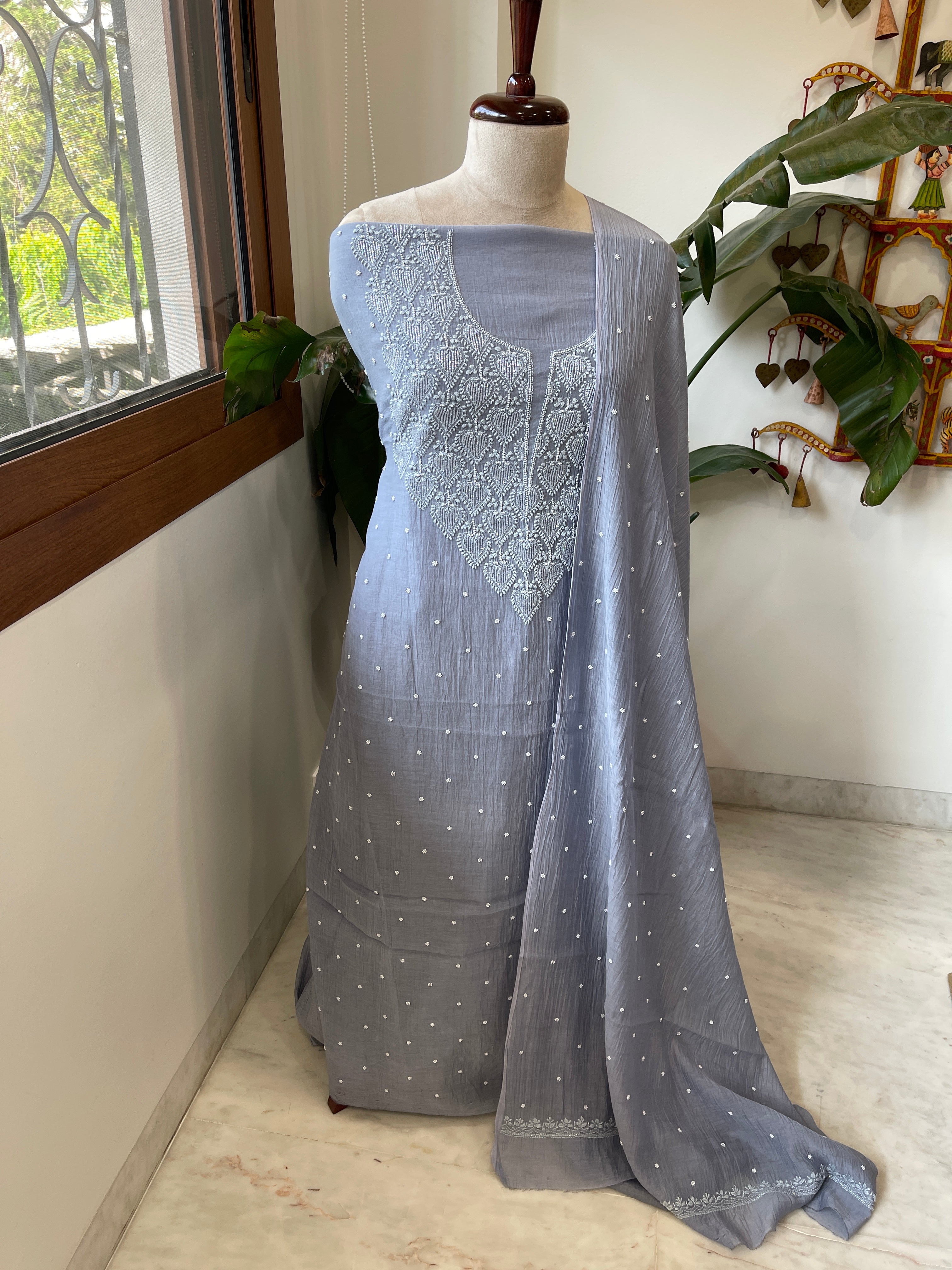Purplish Grey Suit Set with Pearl, Cut Daana and Thread Handwork in Pure Mul Chanderi - Masakalee