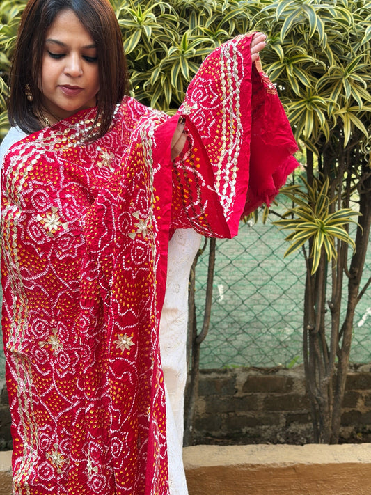 Red Bandhani Dupatta with Gotapatti Handwork in Pure Silk - Masakalee