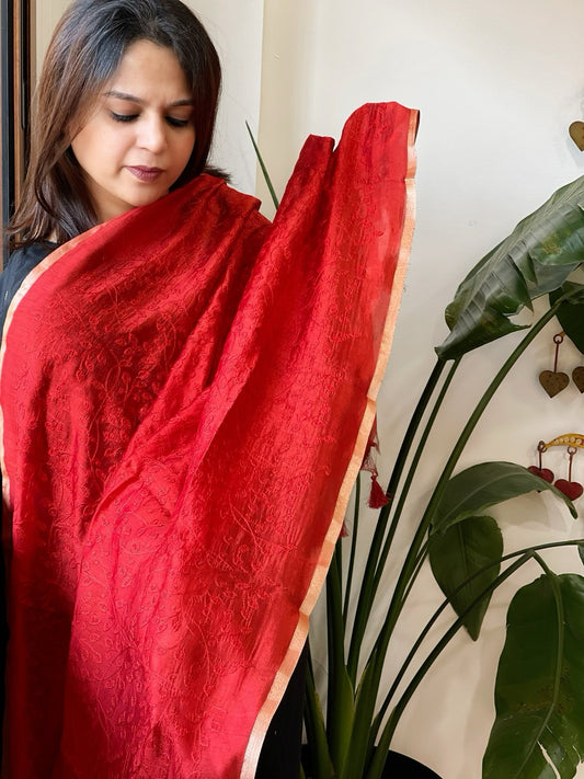 Red Chanderi Dupatta with Thread Embroidery - Masakalee