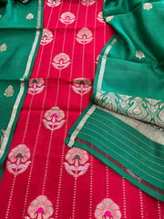 Red Designer Handwoven Kadwa Banarasi Suit Set in Pure Silk - Masakalee