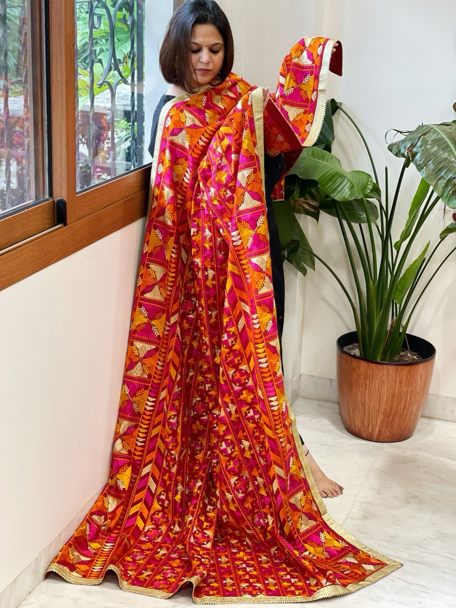 Red Designer Phulkari Dupatta in Khaddar Cotton - Masakalee