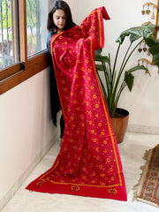 Red Handmade Kantha Dupatta in Pure Cotton - Masakalee