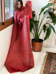 Red Handmade Kantha Dupatta in Silk - Masakalee
