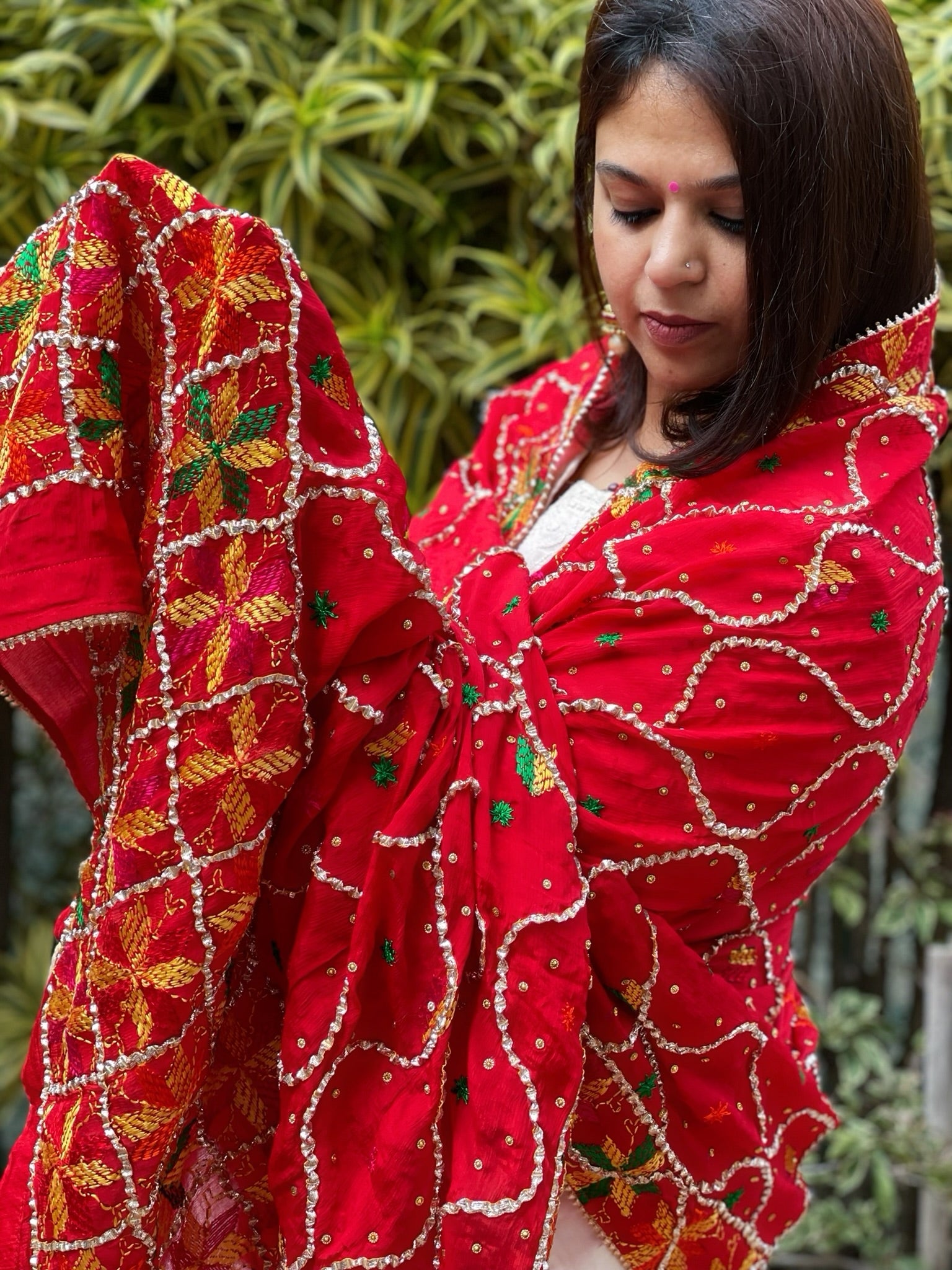 Red Handmade Phulkari Dupatta in Pure Chinon with Gota Handwork - Masakalee