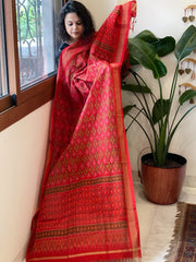 Red Handwoven Ikat Dupatta Pure Silk - Cotton - Masakalee