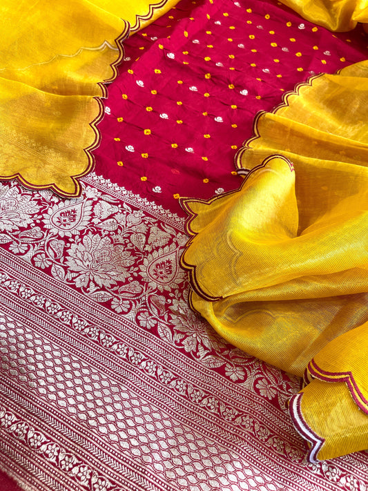 Red Handwoven Kadwa Banarasi with Hand Bandhani Suit Set in Pure Silk - Masakalee