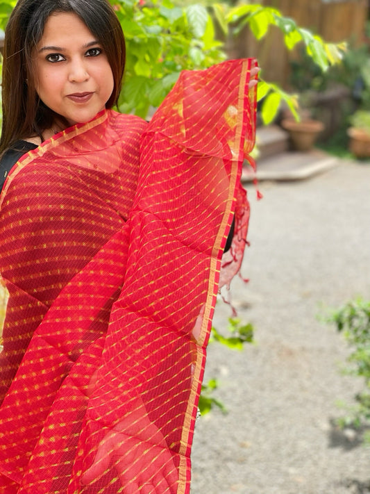 Red Kota Silk Leheriya Dupatta - Masakalee