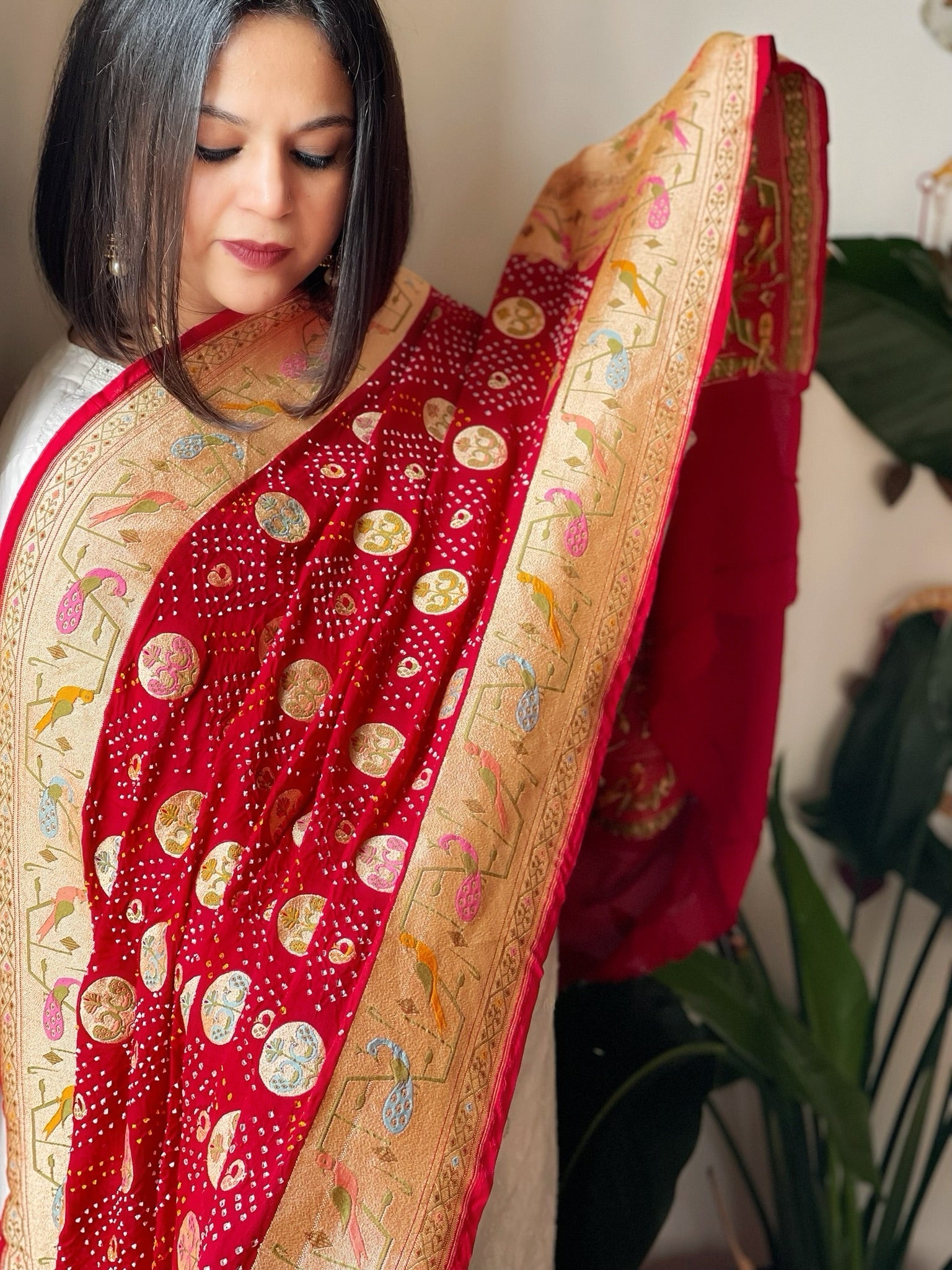 Red Rai Bandhej Dupatta with Meenakari Jaal design in Pure Georgette - Masakalee