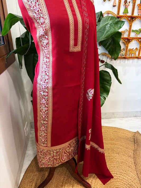 Red Winter Suit Set with Aari Work in Pashmina Wool - Masakalee