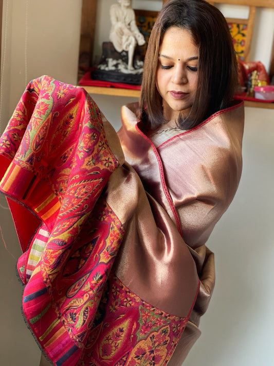Red Woven Woollen Reversible Zari Shawl with Kaani Pallu - Masakalee