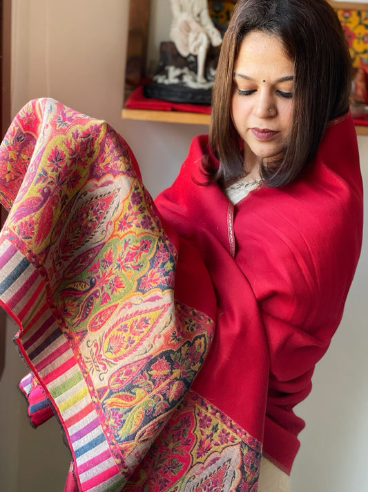 Red Woven Woollen Reversible Zari Shawl with Kaani Pallu - Masakalee
