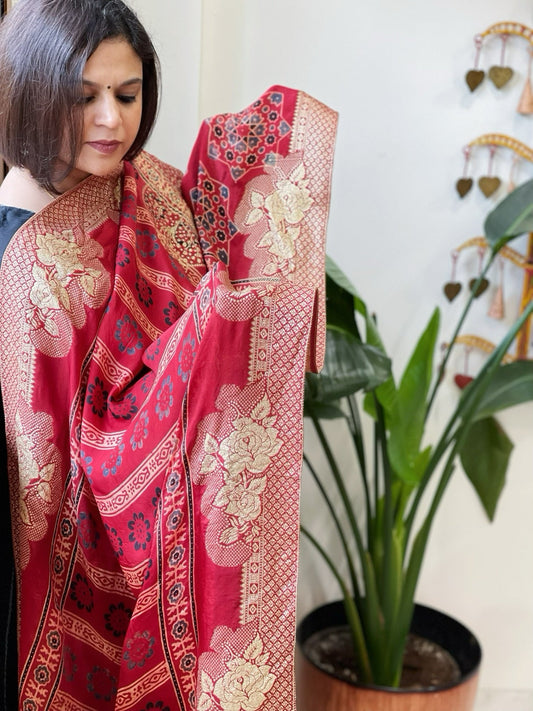 Reddish Rust Ajrakh Handblock Printed Organza Dupatta with Banarasi Border - Masakalee