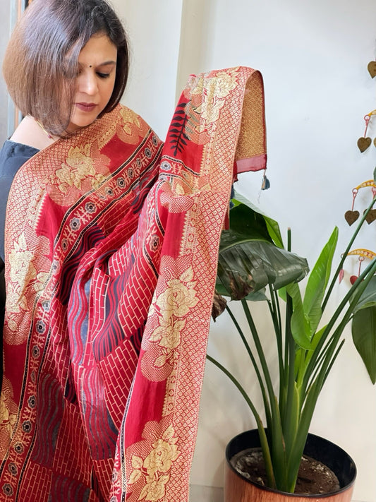 Reddish Rust Ajrakh Handblock Printed Organza Dupatta with Banarasi Border - Masakalee