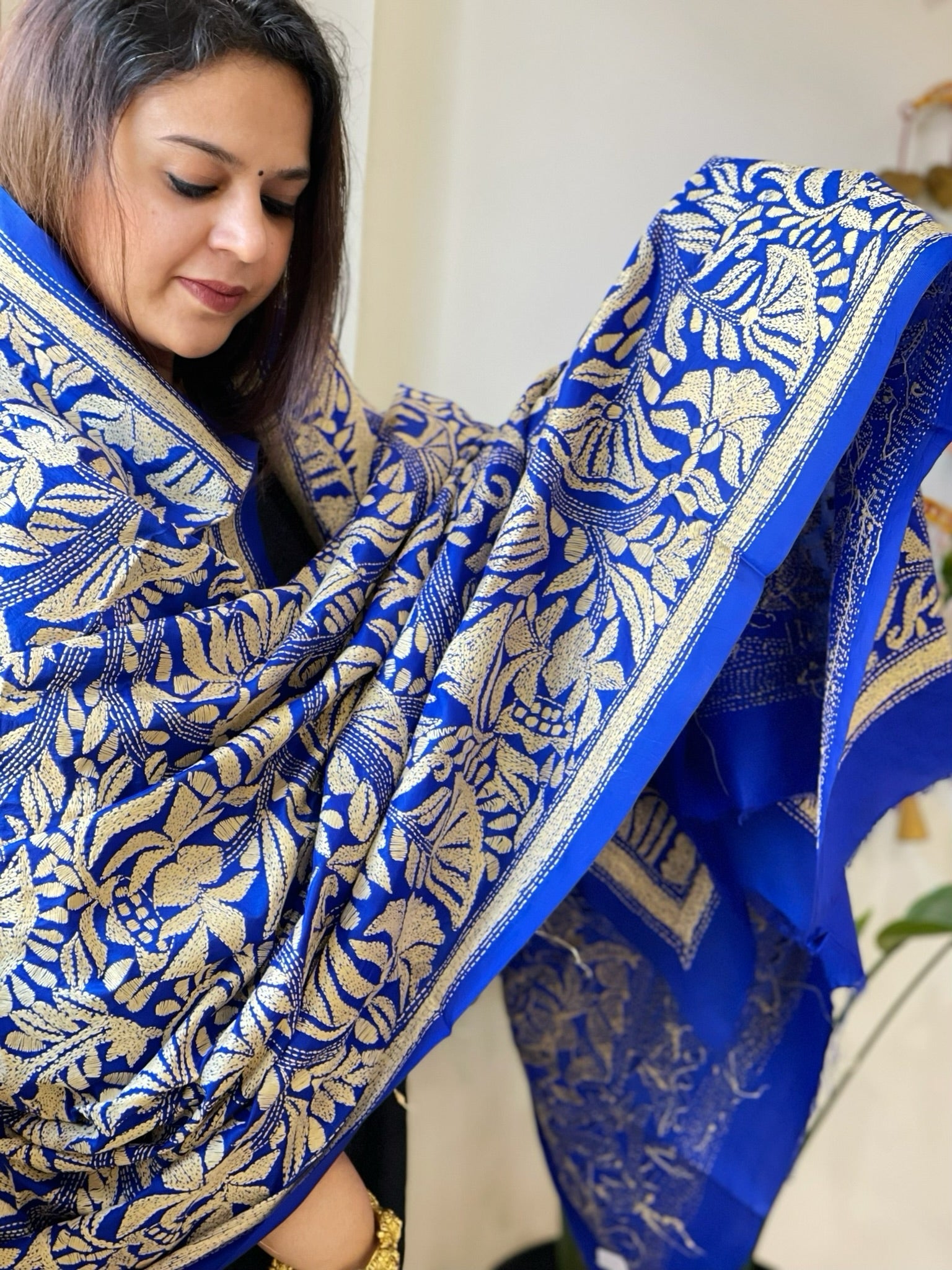 Royal Blue Handmade Nakshi Kantha Dupatta in Pure Silk - Masakalee