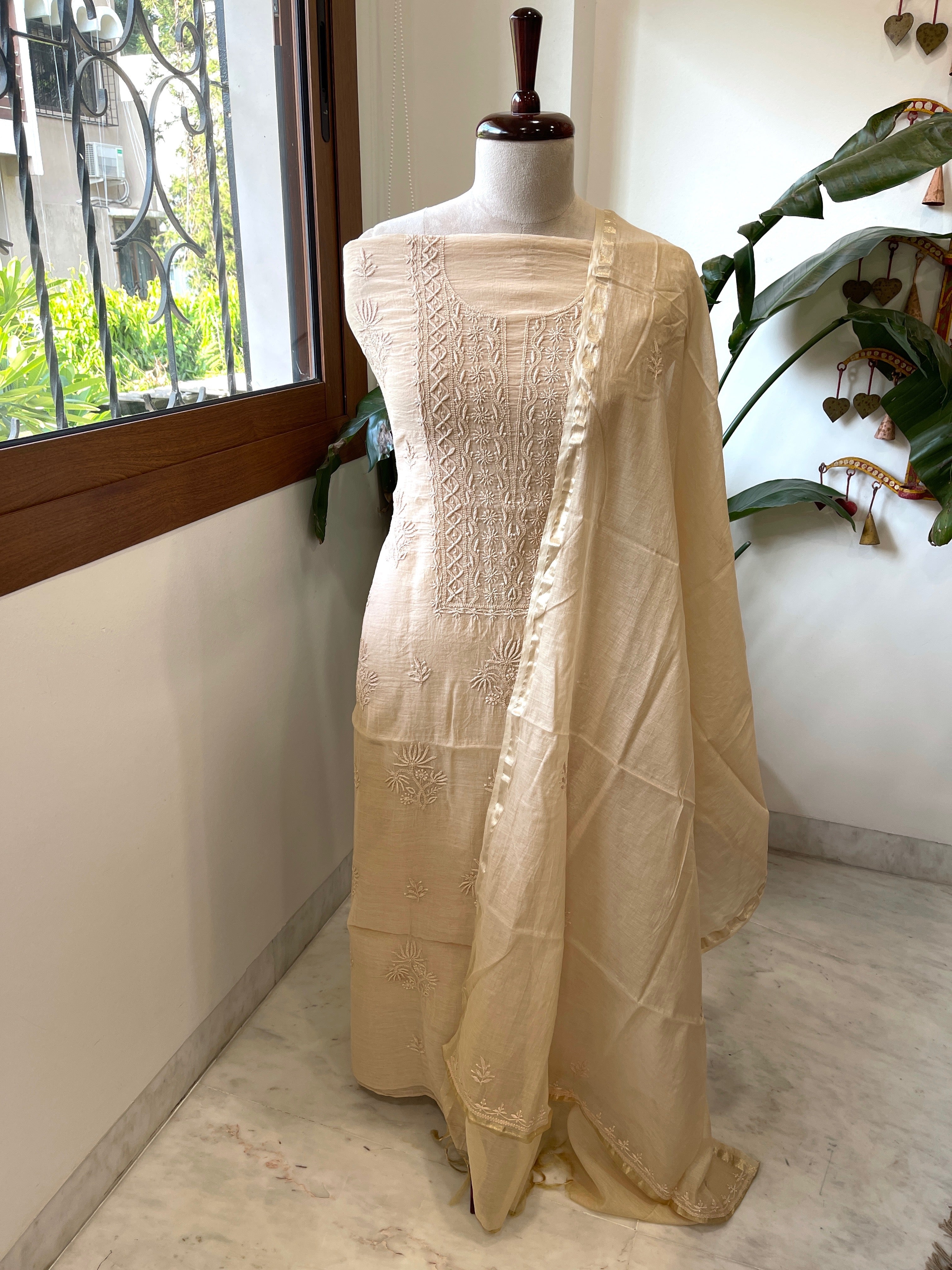 Skin Suit Set with Lucknowi Handwork in Pure Mul Chanderi - Masakalee
