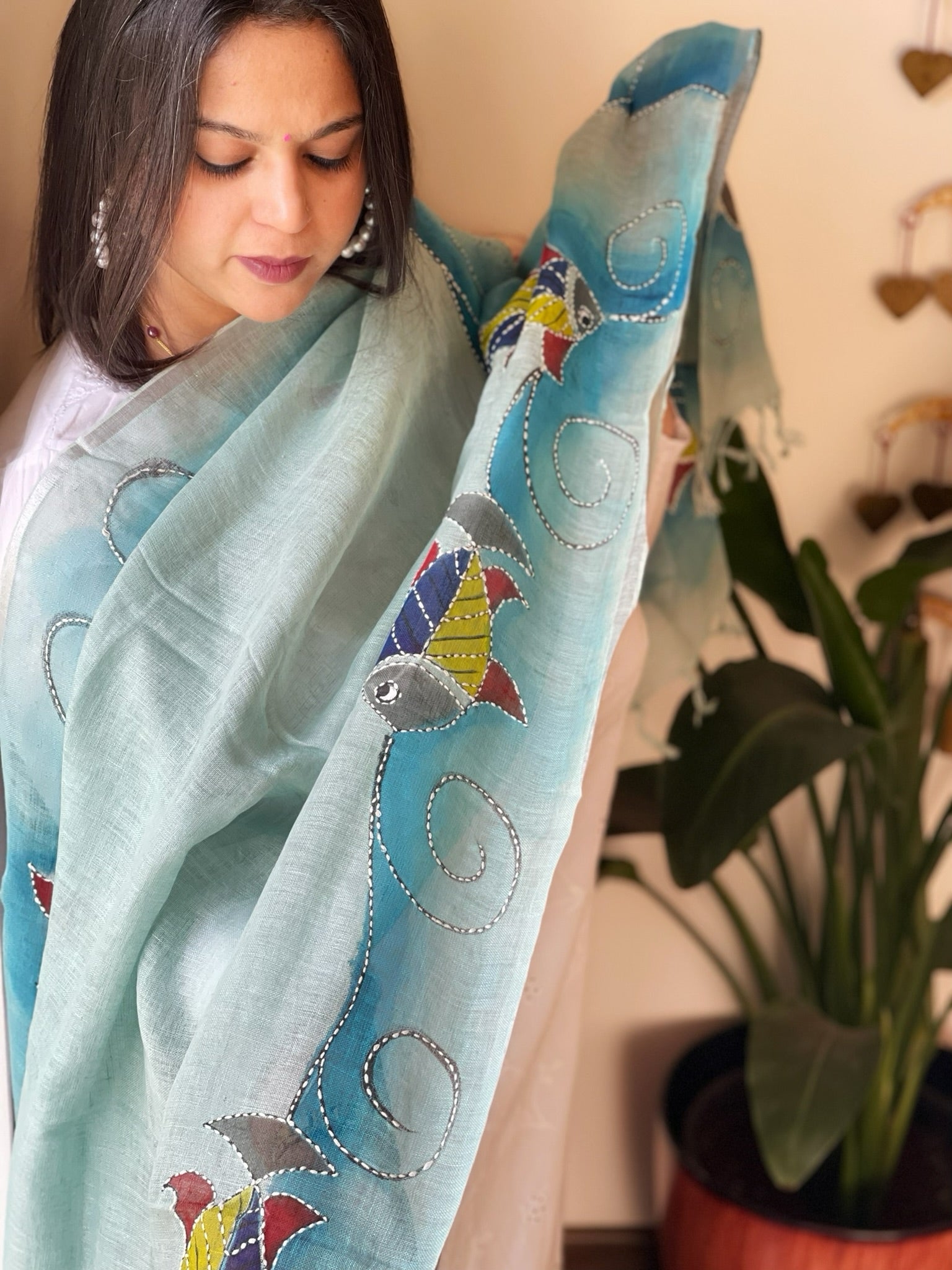 Sky Blue Handpainted Dupatta with Kantha Stitch Handwork in Linen - Masakalee