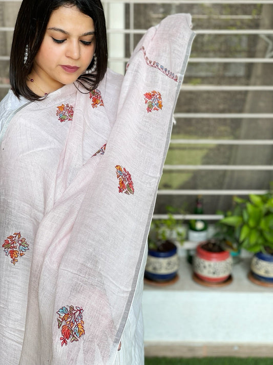 Sozni Hand Embroidery Dupatta in Pure Linen - Masakalee