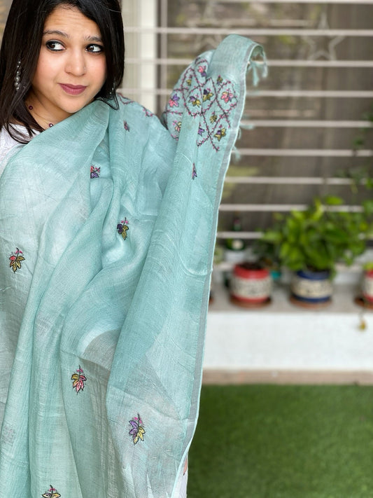 Sozni Hand Embroidery Dupatta in Pure Linen - Masakalee