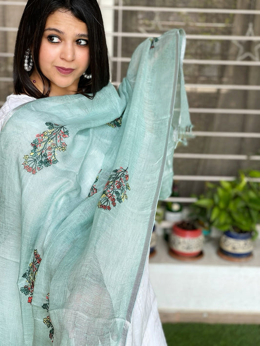 Sozni Hand Embroidery Dupatta in Pure Linen - Masakalee