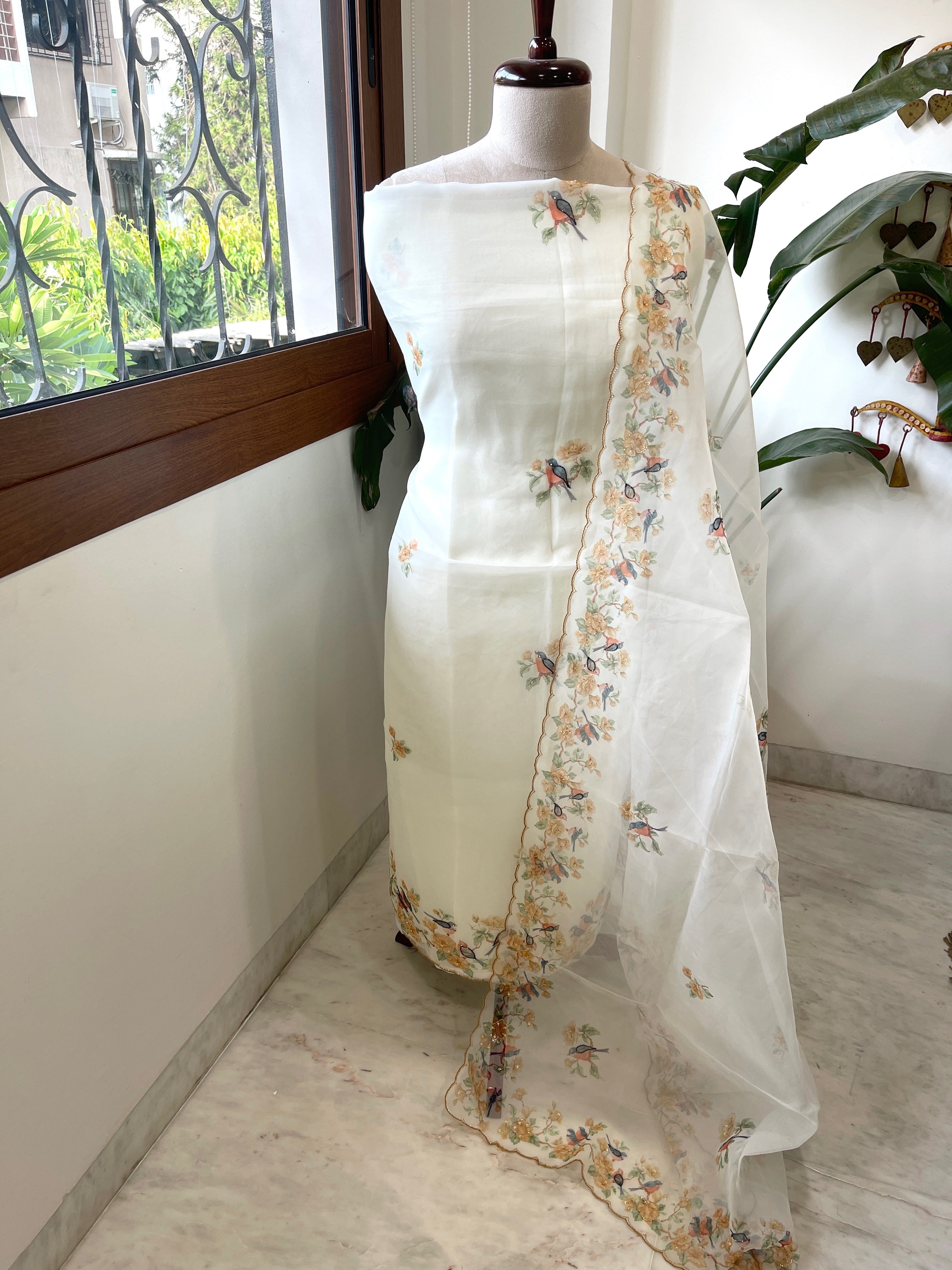 Suit Set with Bird Print & Cut Dana Handwork in Organza - Masakalee