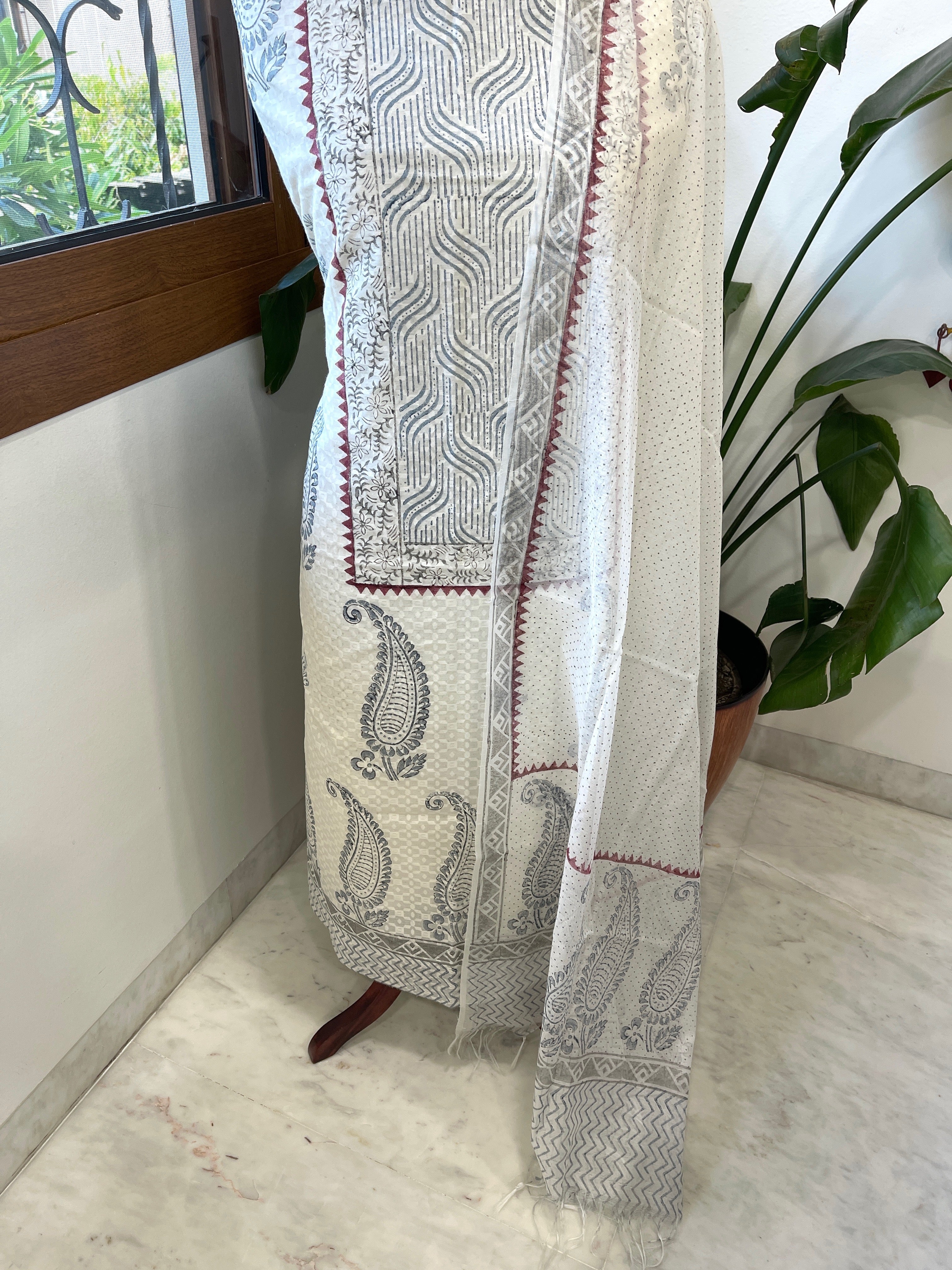 Suit Set with Block Print in Pure Mul Chanderi - Masakalee